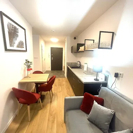 Premium Atal Square-free Parking Space In The Garage Apartmán *