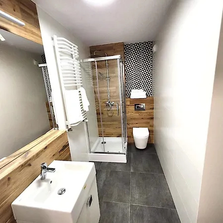 Apartmán Premium Atal Square-free Parking Space In The Garage Vratislav