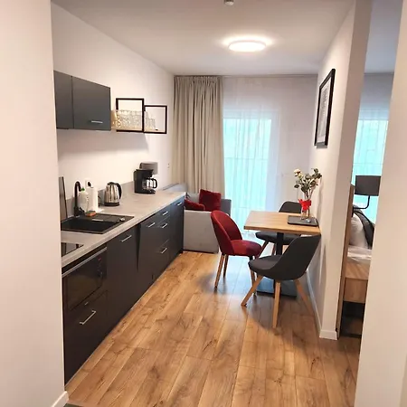 Premium Atal Square-free Parking Space In The Garage Apartmán *